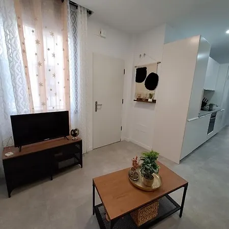 Apartamentos Jara Bajo C Malaga Exterior photo